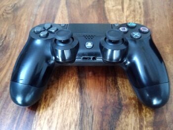 Redeem Mando PS4 Dual Shock 4 "para piezas" no funciona