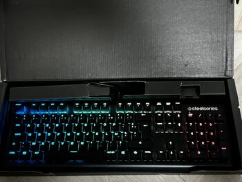 Steelseries Apex M750 RGB Mechanical Keyboard