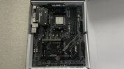 MSI B450 TOMAHAWK MAX AMD B450 ATX DDR4 AM4 2 x PCI-E x16 Slots Motherboard