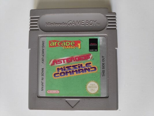 Arcade Classic No. 1: Asteroids / Missile Command Game Boy