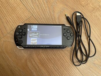PSP 2000, Black,4Gb atrišta for sale