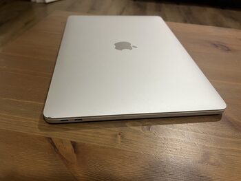 Redeem Apple MacBook Pro 13 (2017) i5-7360U / 16GB DDR3 / 256GB NVME