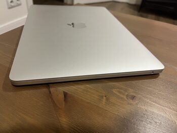 Apple MacBook Pro 13 (2017) i5-7360U / 16GB DDR3 / 256GB NVME