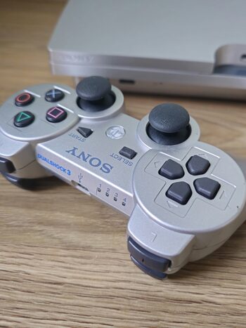 Sidabrine ps3 slim su 2 pulteliais for sale