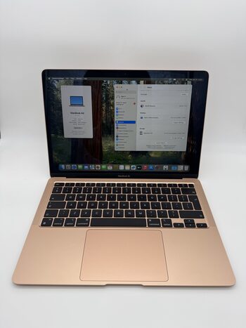 Apple MacBook Air Arm-based Apple M1 Arm-based M1 7-core / 8GB DDR4 / 256GB NVME / 49.9 Wh / Wi-Fi 6 AX201 / Gold