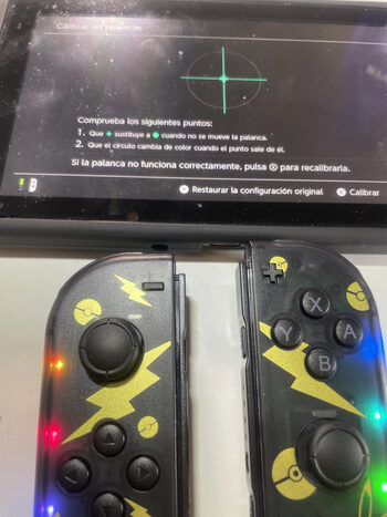 Mando Joycon Genérico (Izq+Der) Pikachu RGB