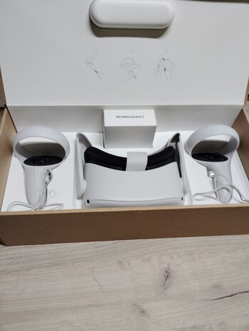 Oculus Quest 2 (128 GB) for sale