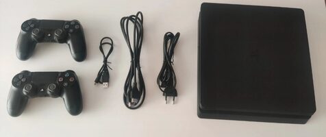 PS4 Slim 1TB + 2 mandos