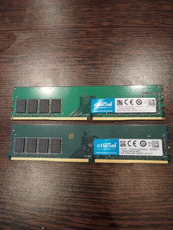 Crucial 8 GB (1 x 8 GB) DDR4-2400 Green PC RAM