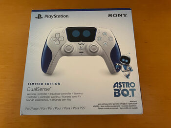 DualSense Astro Bot