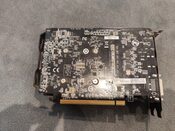 Gigabyte Radeon RX 560 - 1024 2 GB 1176-1199 Mhz PCIe x16 GPU