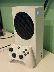 Xbox Series S su dviem pultais for sale