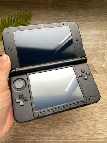 3DS XL + SD 64gb