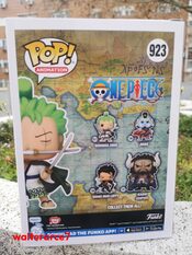 Get Funko Pop One Piece 923 Roronoa Zoro 12c