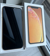 Iphone Xr 128gb.