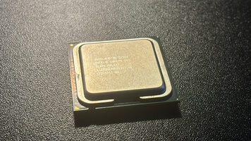 Intel Core 2 Duo E6550 2.33 GHz LGA775 Dual-Core CPU