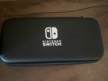 Nintendo Switch konsolė+dėklas konsolei+64gb sd kortelė for sale