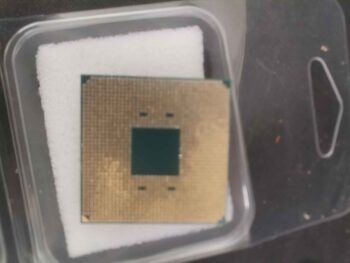 Buy AMD Ryzen 5 3600 3.6-4.2 GHz AM4 6-Core OEM/Tray CPU