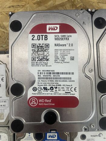 15Vnt hdd ir ssd