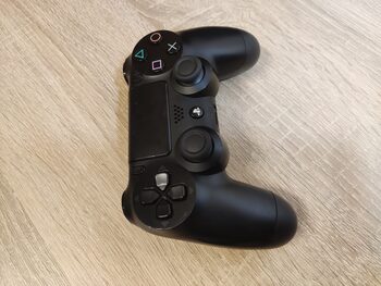 Playstation 4 Dualshock 4, V1 juodas originalus pultelis for sale