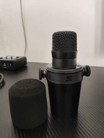 Shure MV7X Micrófono Dinámico+Interfaz+Brazo