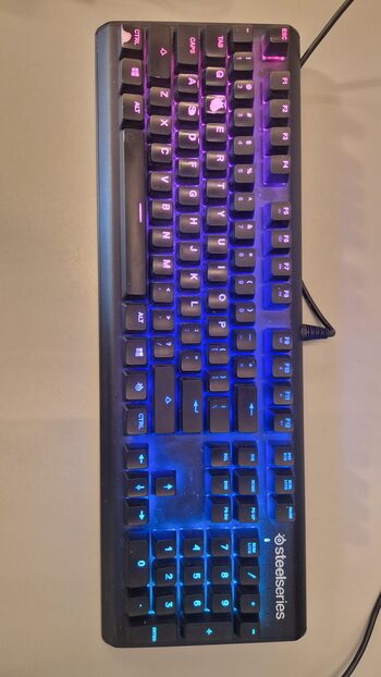 Steelseries apex m750
