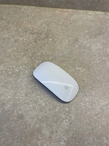 Apple Magic Mouse belaidė pelė