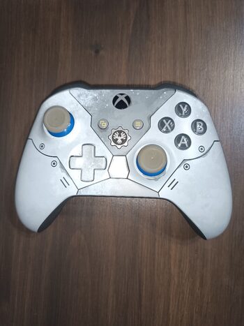Xbox One X Edición Limitada Geats of War 5