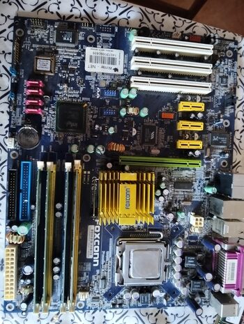 placa base foxconn 915a01