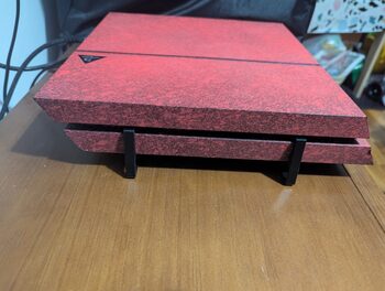 PlayStation 4, Red, 500GB