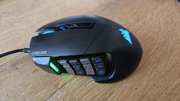 Corsair SCIMITER RGB ELITE