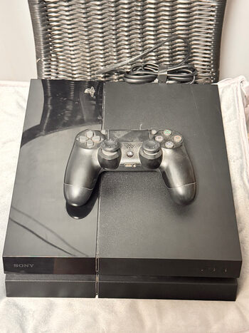 PlayStation 4 Fat