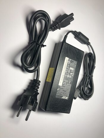 Acer ADP-135KB T 135W 19V 7.1A 5.5 x 1.7mm Genuine Power Adapter Charger