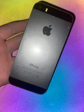 Apple iPhone 5s 16GB Space Gray