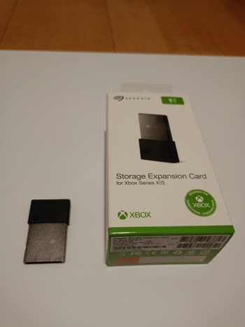 Vendo Xbox Storage Expansion Card Seagate 1 TB for sale