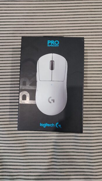 Bevielė logitech super light 