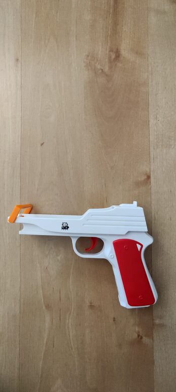 Pack Chicken Blaster + pistola para mando Wii for sale