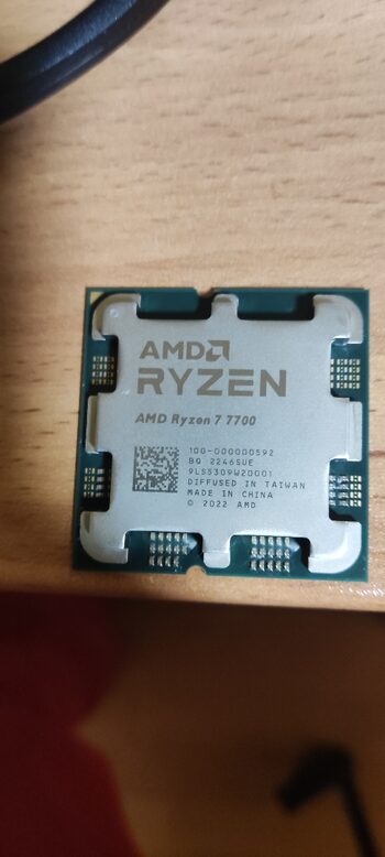 AMD Ryzen 7700