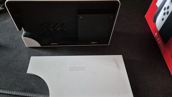 Redeem Nintendo Switch OLED