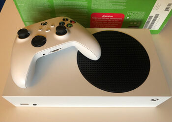 Xbox Series S White 512GB Con mando y cable