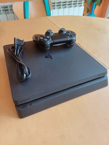 PlayStation 4 Slim, Black, 1TB