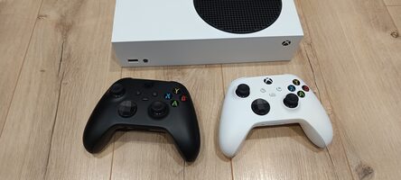 Get Xbox Series S, White, 512GB + papildomas pultelis (juodas)