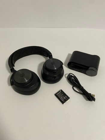 SteelSeries Arctis Nova Pro Wireless