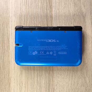 Redeem Consola Nintendo 3DS XL Azul Negro + Cargador