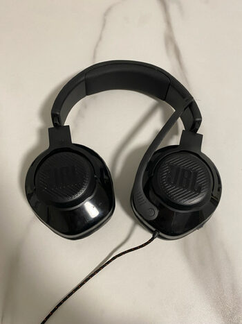 JBL Quantum 200