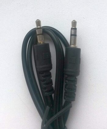 Get Naujas 3,5mm AUX, garso, audio laidas kabelis. Ausinių, kolonėlių.