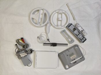 Nintendo Wii BUNDLE!!!