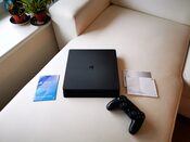 Playstation 4 Slim