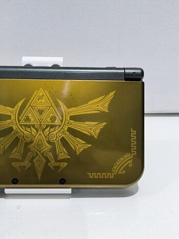 NEW NINTENDO 3DS ZELDA HYRULE EDITION