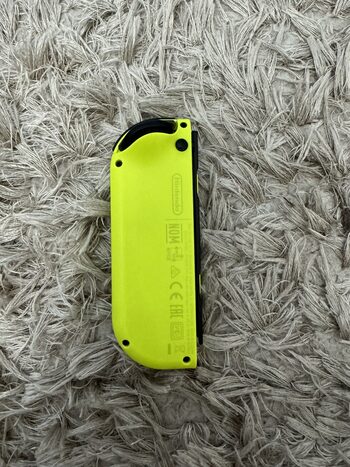 Nintendo Switch Yellow Joycon